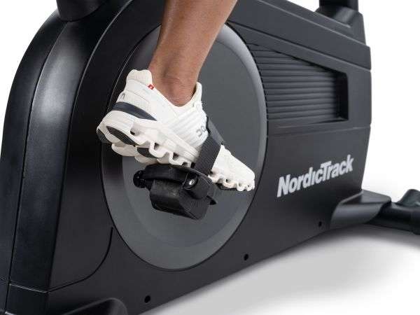 ntex77025-int-g-le-upright-bike-09.jpg